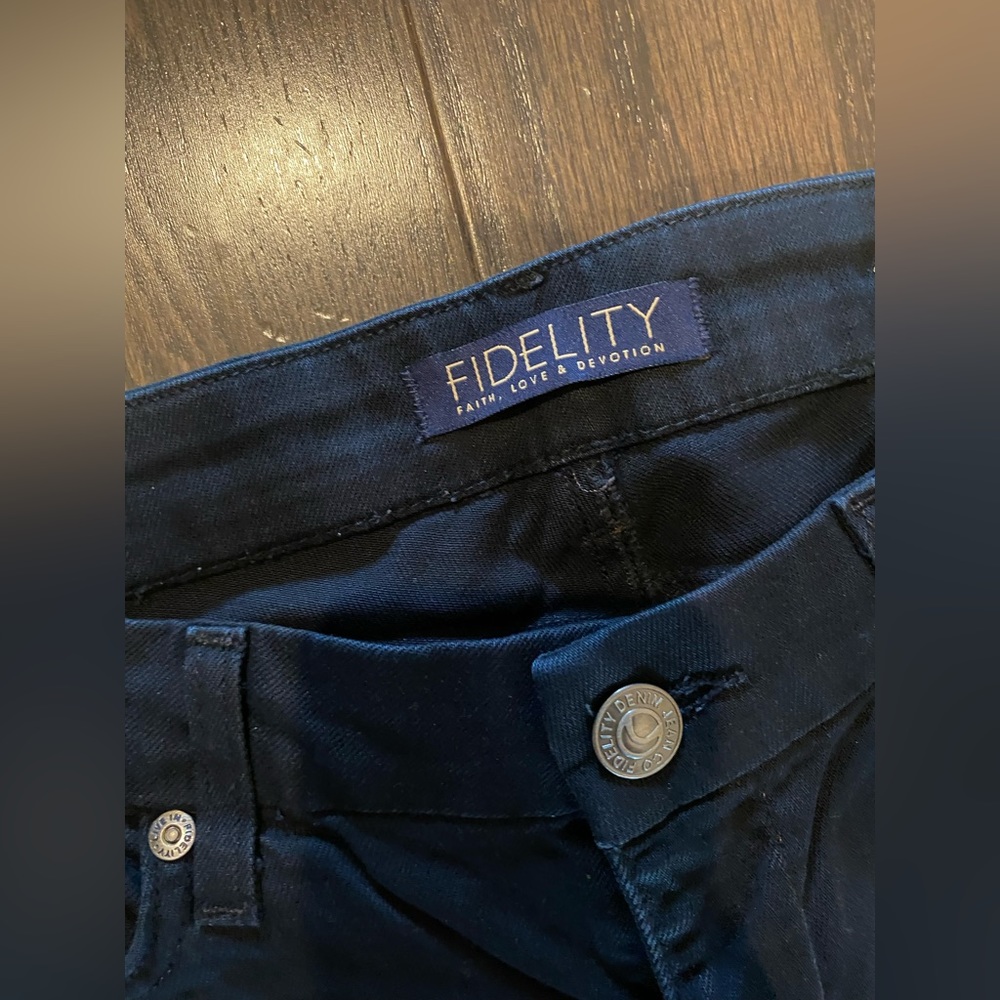 Jeans - Picture 2 of 5